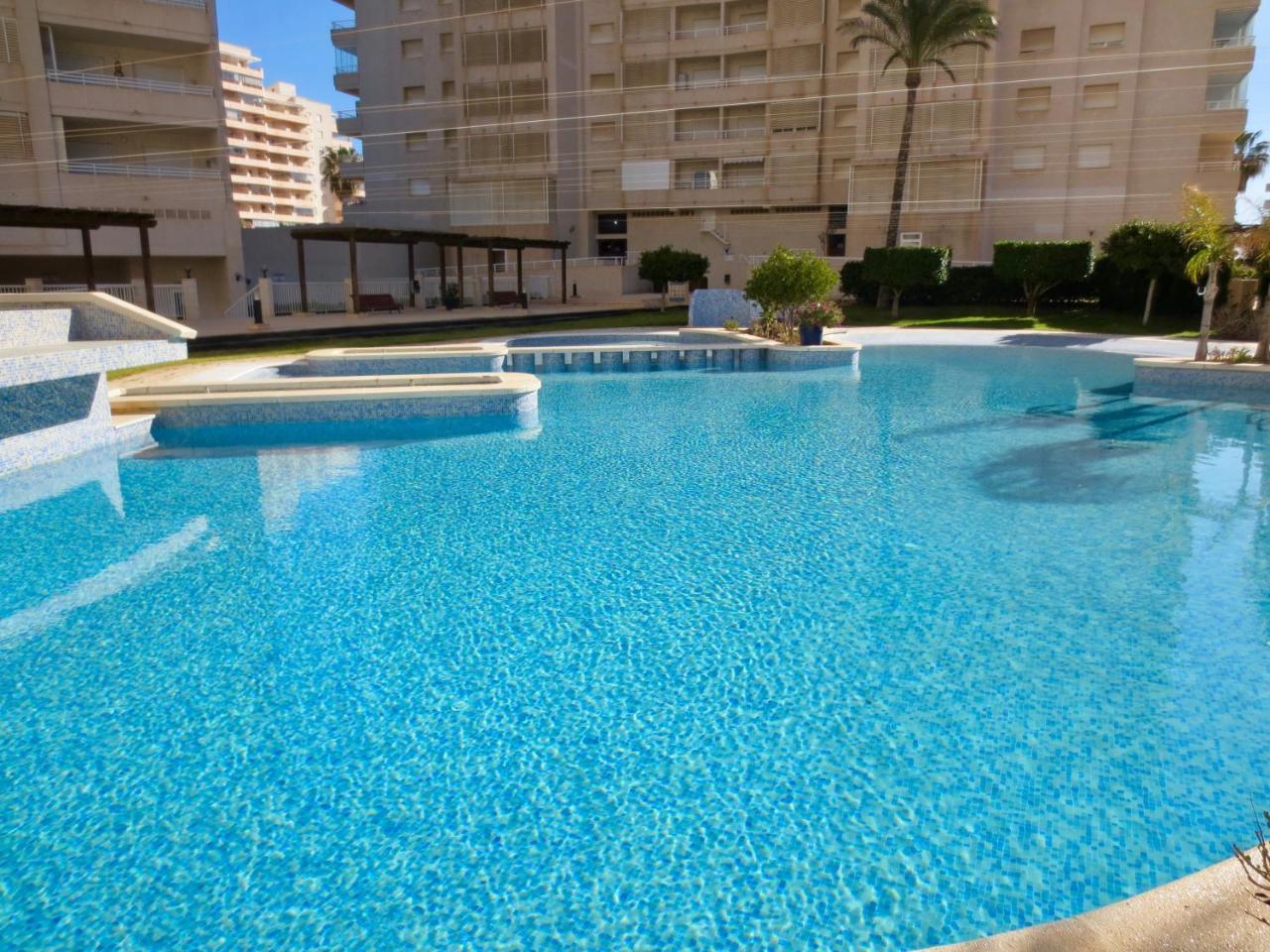 Clubrent - Apartamentos Apolo 16 Calpe Kültér fotó