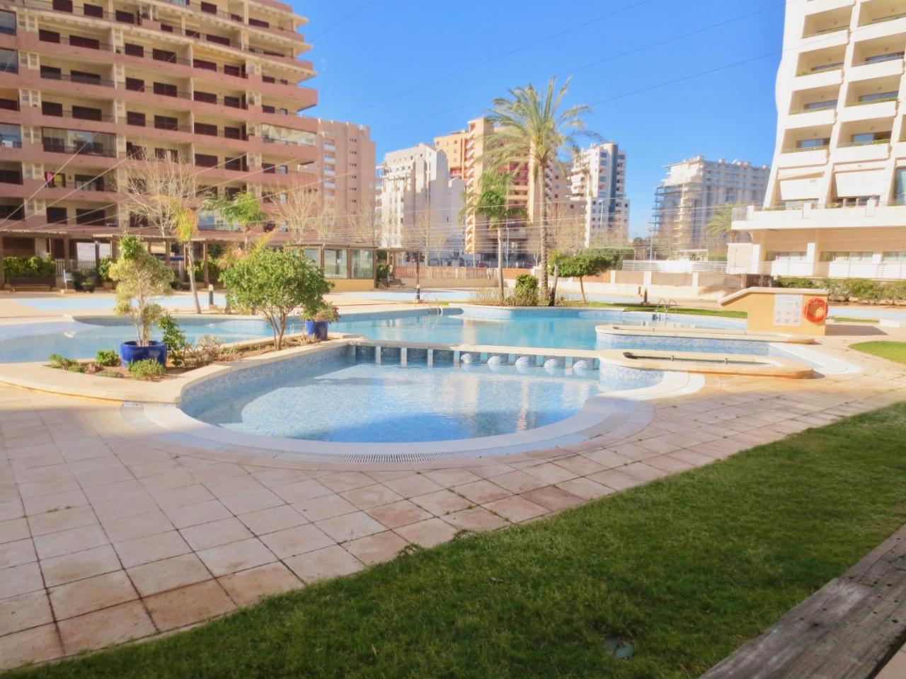 Clubrent - Apartamentos Apolo 16 Calpe Kültér fotó